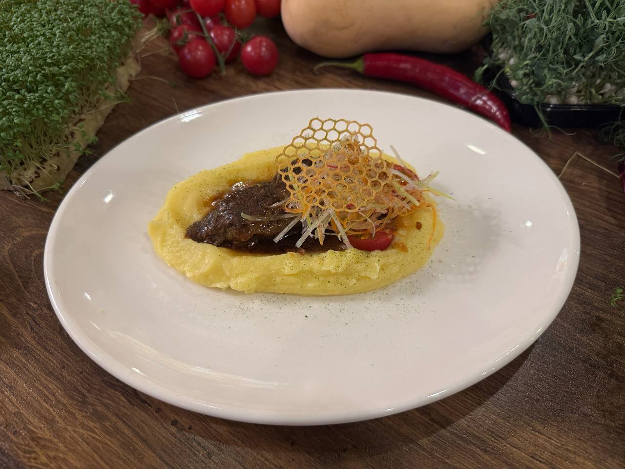 Томленые щеки теленка